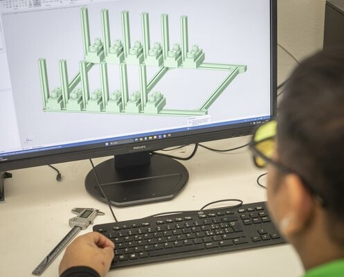 076-progettazione-e-disegno-tecnico
